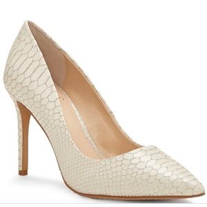 Vince Camuto Pumps 8.5